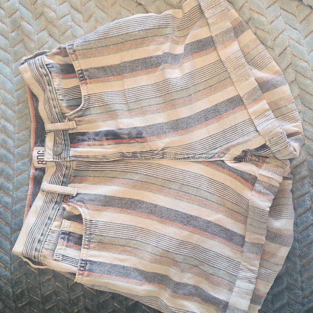 BDG Retro Striped Mom High-Rise Jean Shorts Multicolored Size 25